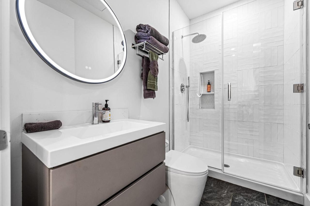 Apartment 2-bedroom Luxury Loft Private Parking Ev Charger *