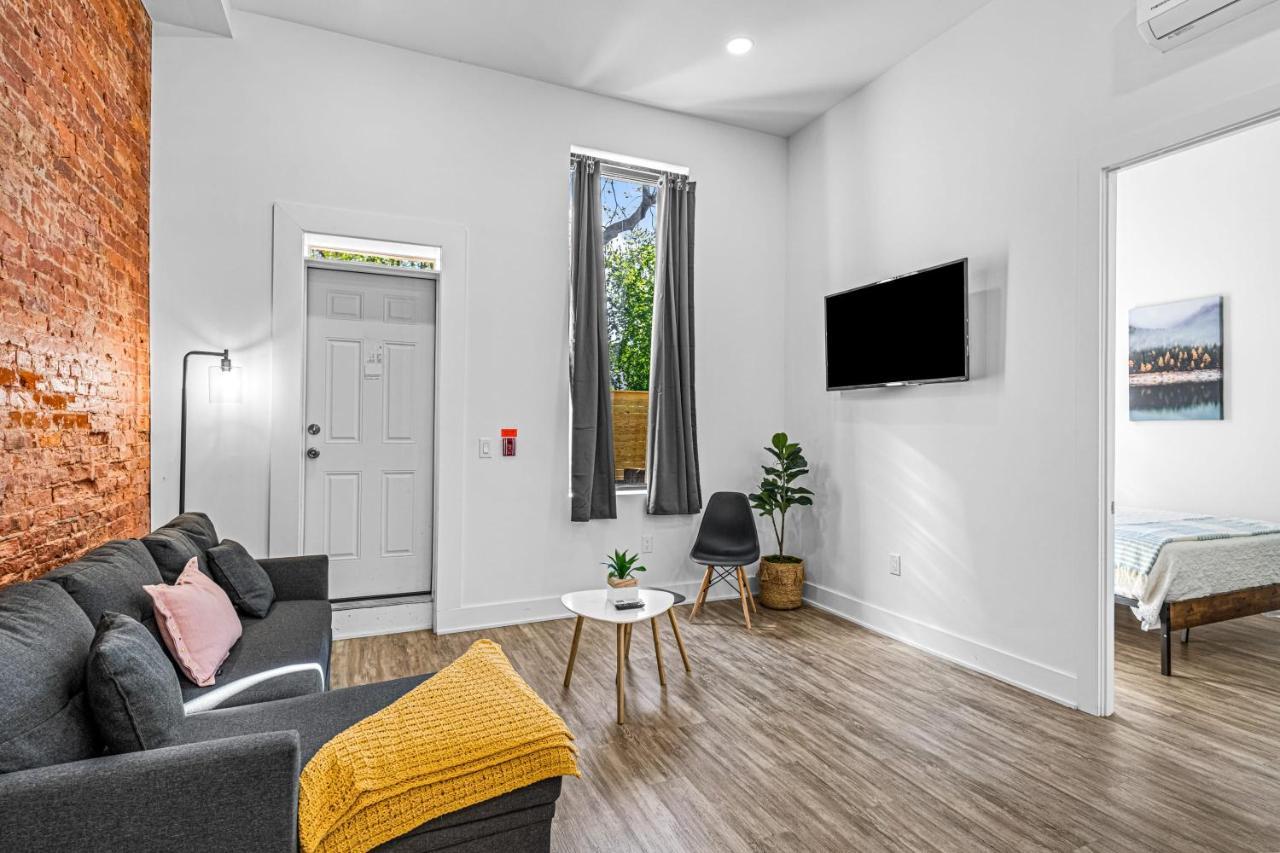2-bedroom Luxury Loft Private Parking Ev Charger Apartment *